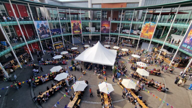 Fantasy Basel 2024 - Innenraum von Oben - Quelle: Sebastian Selinger