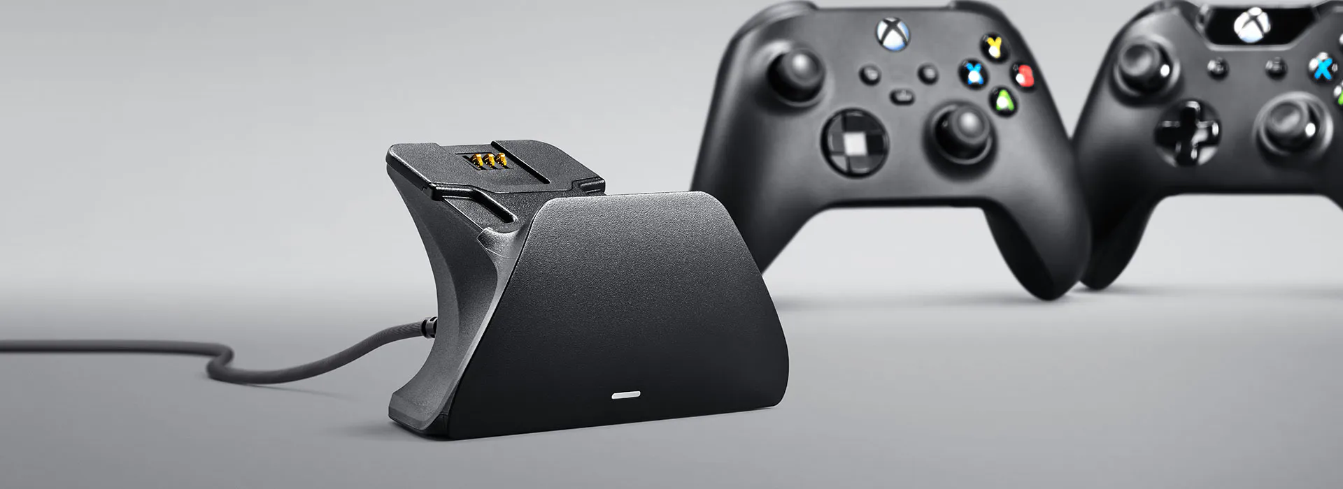 Razer Ladestation mit Magnet Halterung: Quelle: Razer