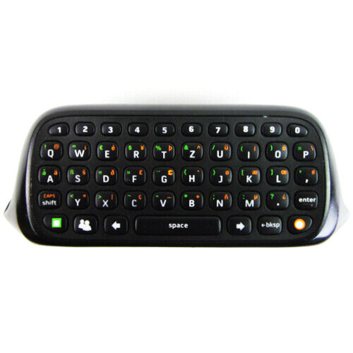 Das Xbox 360 ChatPad gab es in der Qwertz und Qwerty Ausführung, jeweils in Schwarz und Weiß.