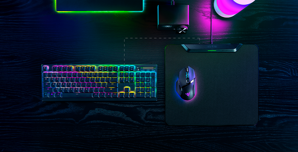 Razer HyperFlux V - Maus und Tastatur in der Schreibtsich Übersicht - Quelle: Razer
