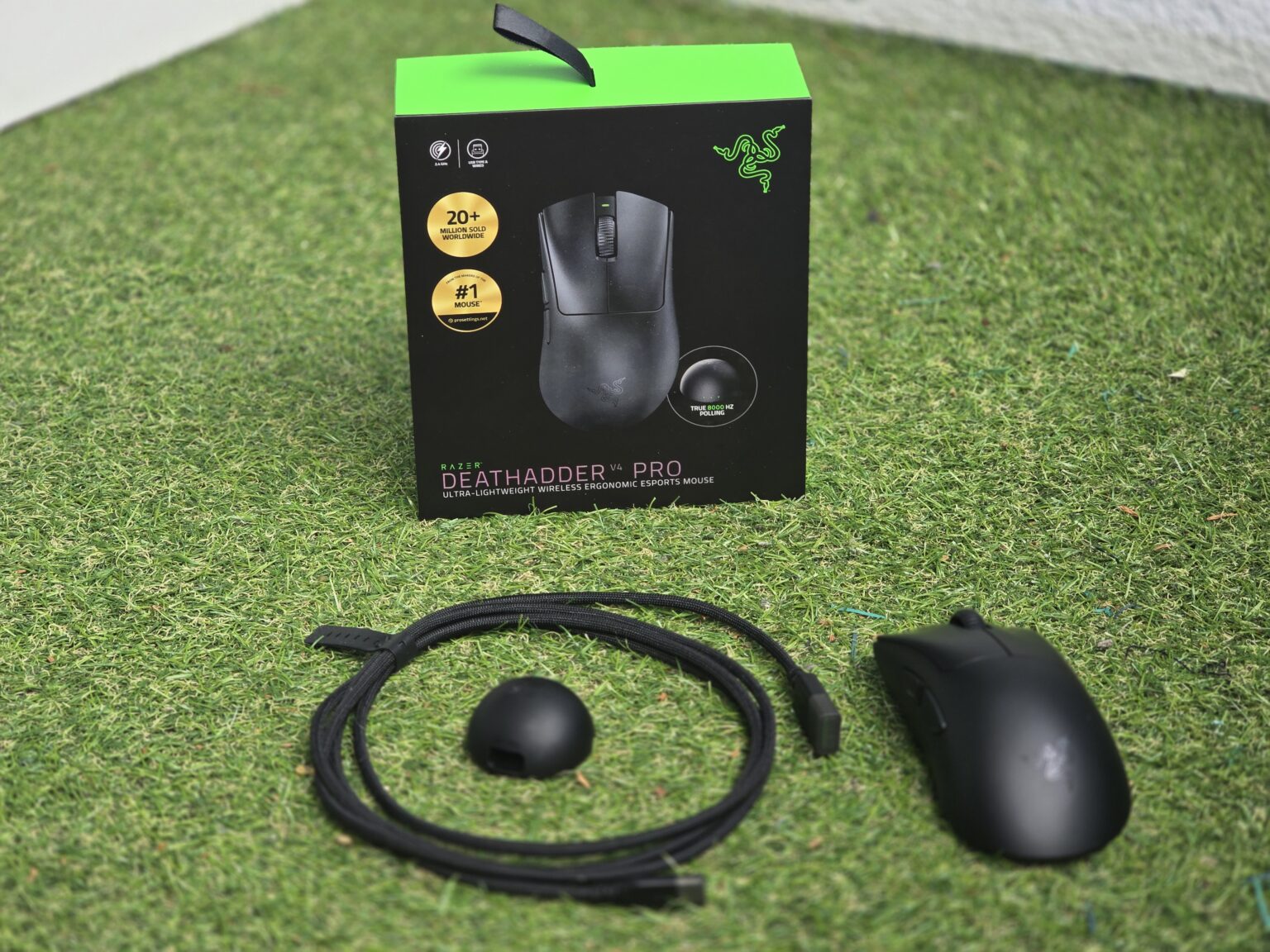 Razer DeathAdder V4 Pro in der Übersicht