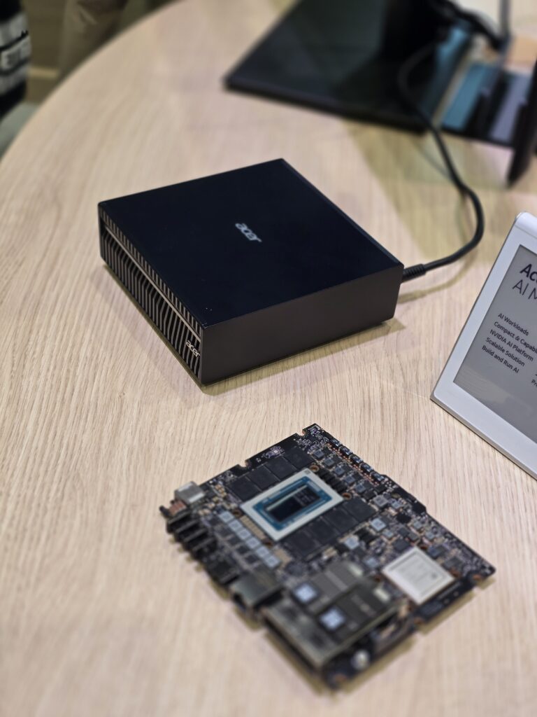Acer präsentiert den Veriton GN100 AI Mini Workstation auf der IFA 2025 - Bild: Sebastian Selinger