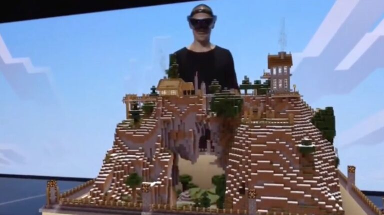 E3 2015: Microsoft zeigt Minecraft als holografische Tischwelt auf der HoloLens - Bild: Youtube