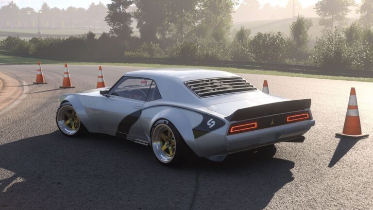 Forza Motorsport Update 12 'Mid-Engine Month': Spectate Mode und Challenge Hub überarbeitet