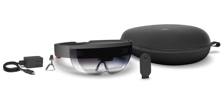 HoloLens Development Edition mit Spielen - Bild: Microsoft