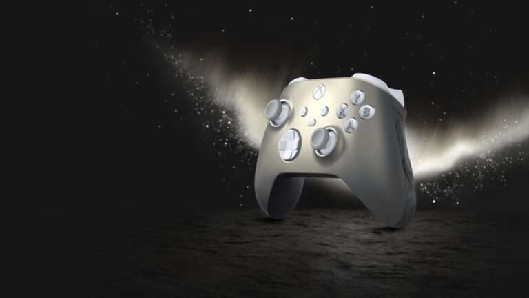 Lunar Shift Special Edition: Xbox erweitert die Shift-Reihe um einen farbwechselnden Controller