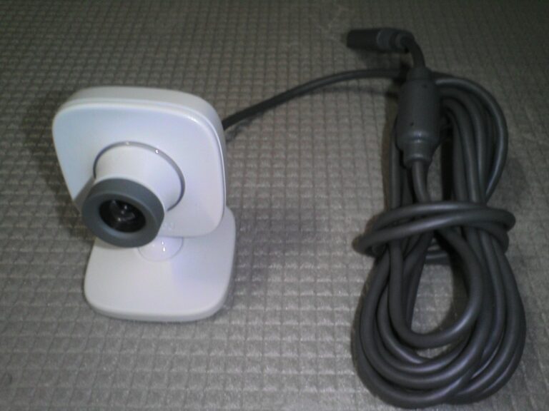 Xbox Live Vision Camera: Microsoft startet Kamera mit Video-Chat und Bild-Funktionen für Xbox 360 - Bild: GameSpot
