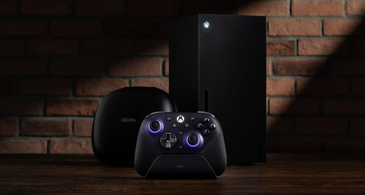 CES 2026: 8BitDo Ultimate 3E: modularer Xbox-Controller mit TMR-Sticks und wechselbaren Tastenmodulen - Bild: x.com