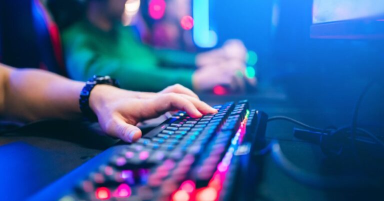 Niko Partners: 62 Prozent der PC-Spieler in China geben mehr für Games aus als im Vorjahr - offizielles Motiv