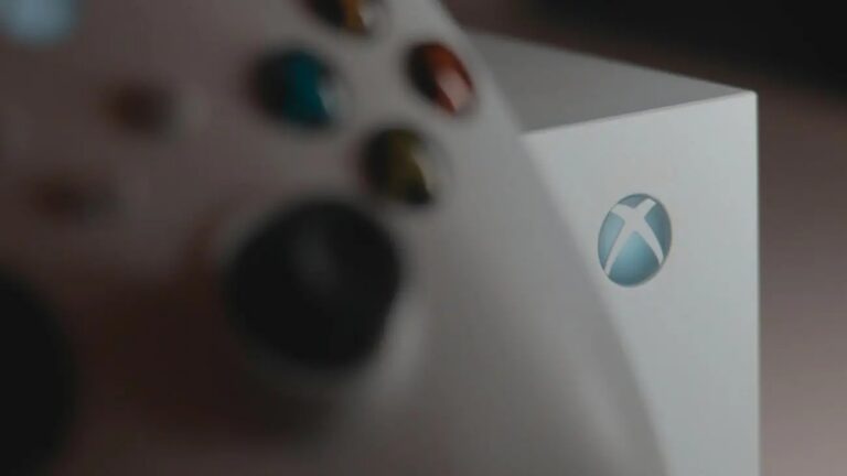 Xbox-Bilanz: Dienste und Spiele wachsen, Hardware-Erloese brechen ein