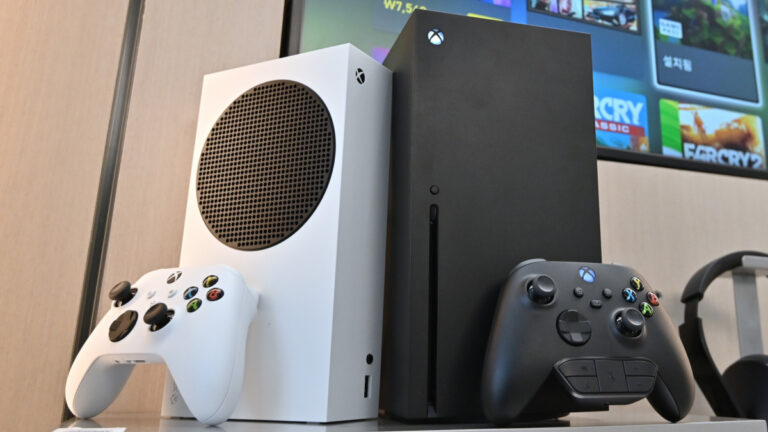Phil Spencer: Microsoft verliert bis zu 200 Dollar je Xbox Series X/S