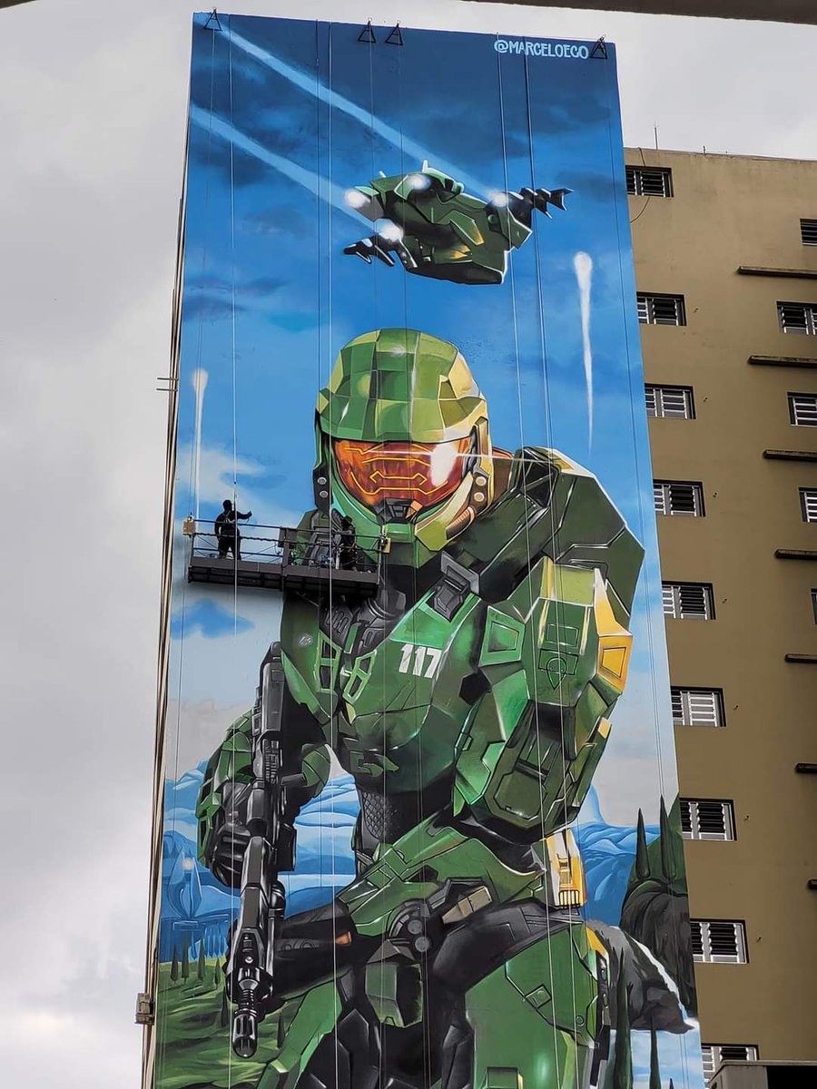 Halo Infinite Master-Chief-Wandbild in São Paulo - Bild: Aaron Greenberg auf X / Xbox