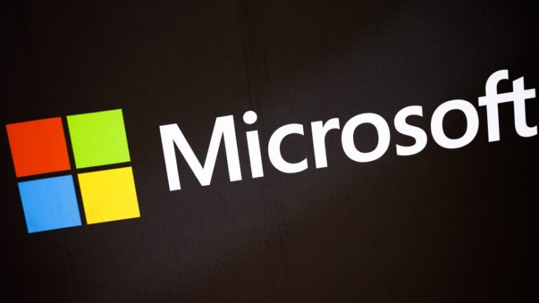 Microsoft und Arbeitgeber weiten Initiative für Digitalkompetenzen bei Jugendlichen aus
