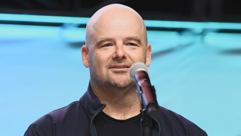 Dan Houser spricht sich für Spiele-Discs aus