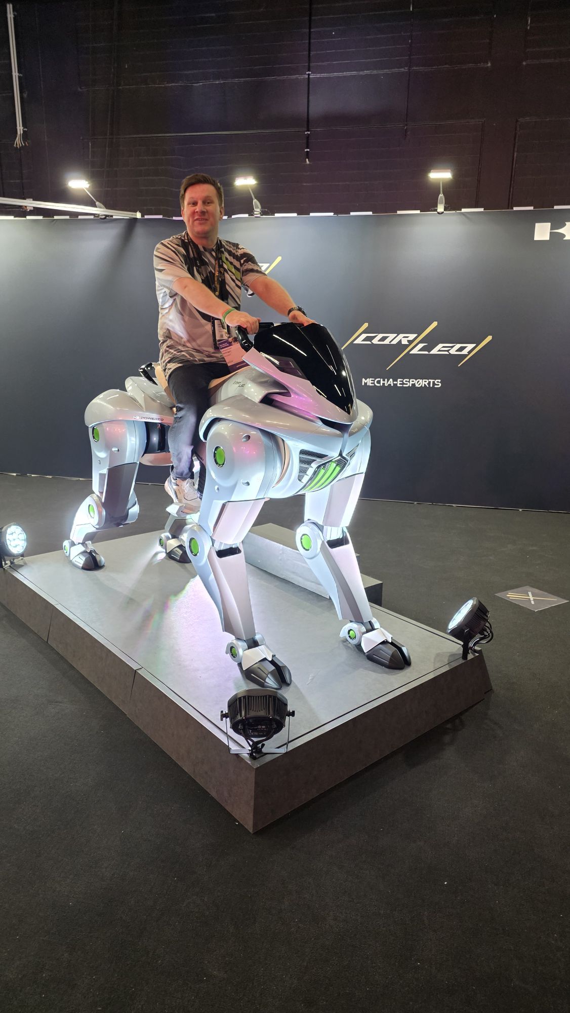 Kawasaki Corleo H2 Concept 01 als Replika auf der gamescom 2026