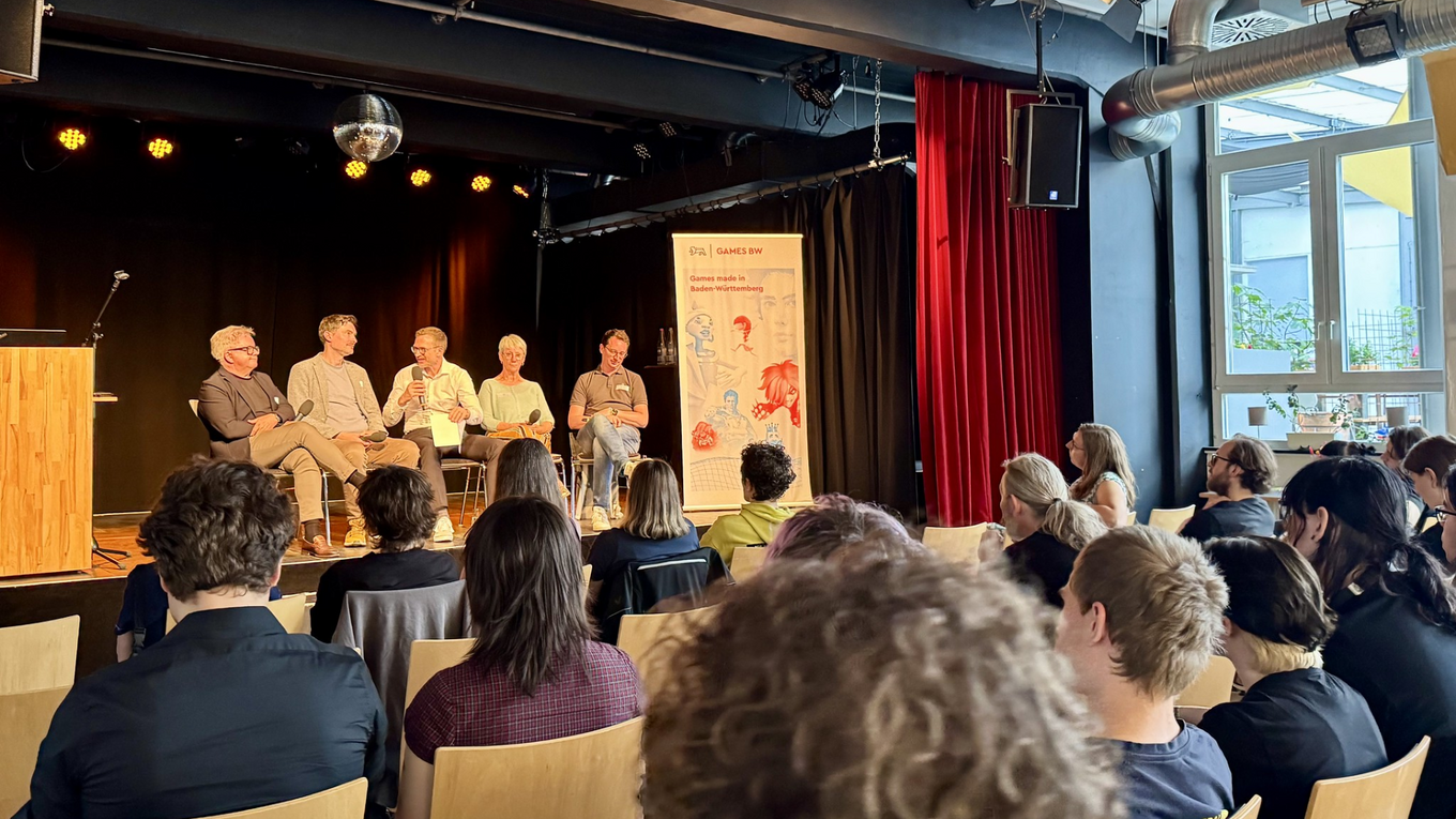 Podiumsdiskussion beim GAMESTATE Festival BW 2025