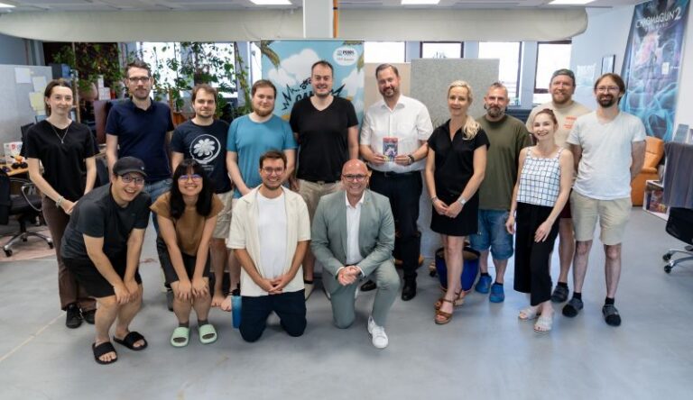 Fabian Mehring mit Teams von Pixel Maniacs, Spaceflower und Mimustudio in Nürnberg