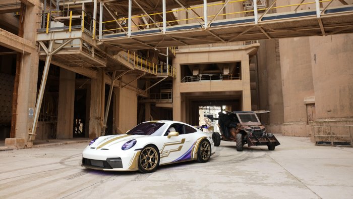Porsche 911 GT3 und League of Legends: Wild Rift
