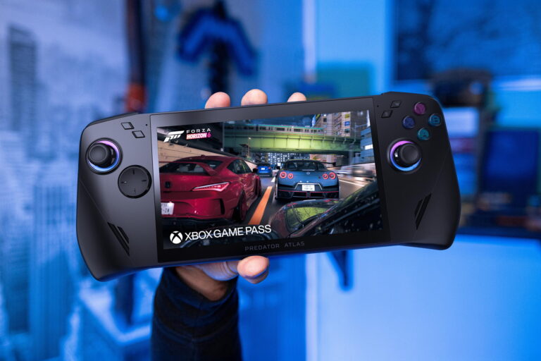 Acer Predator Atlas 7 mit Forza Horizon 6 und Xbox Game Pass auf dem Display