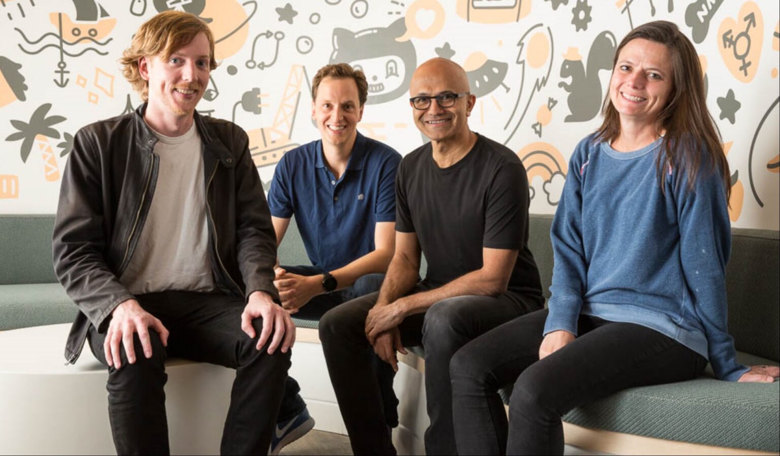 Microsoft und GitHub bei der Übernahme 2018 - Bild: Microsoft