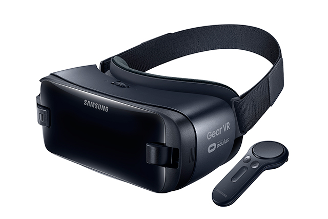 Samsung Gear VR neben dem zugehörigen Controller - Bild: Samsung Mobile Press