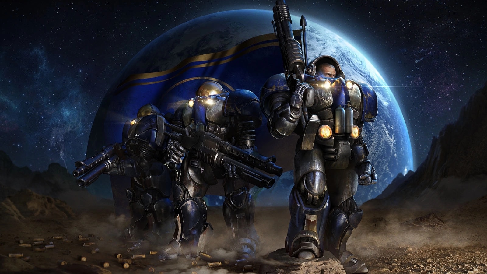Vier Terran-Marines in blauer Kampfrüstung vor einem Planeten