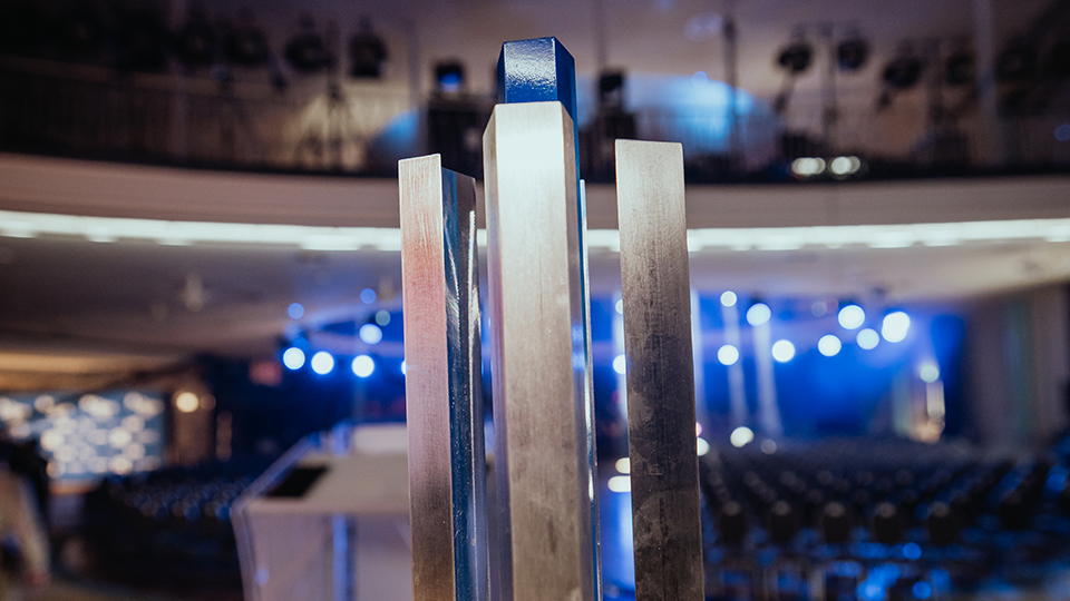 DCP-Trophäe, Symbolbild - Bild: Deutscher Computerspielpreis