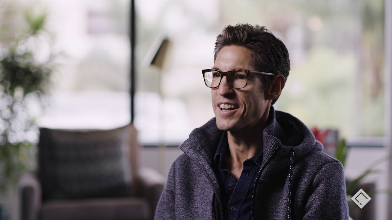 Interviewmotiv aus dem offiziellen Studiovideo von The Initiative - Bild: The Initiative