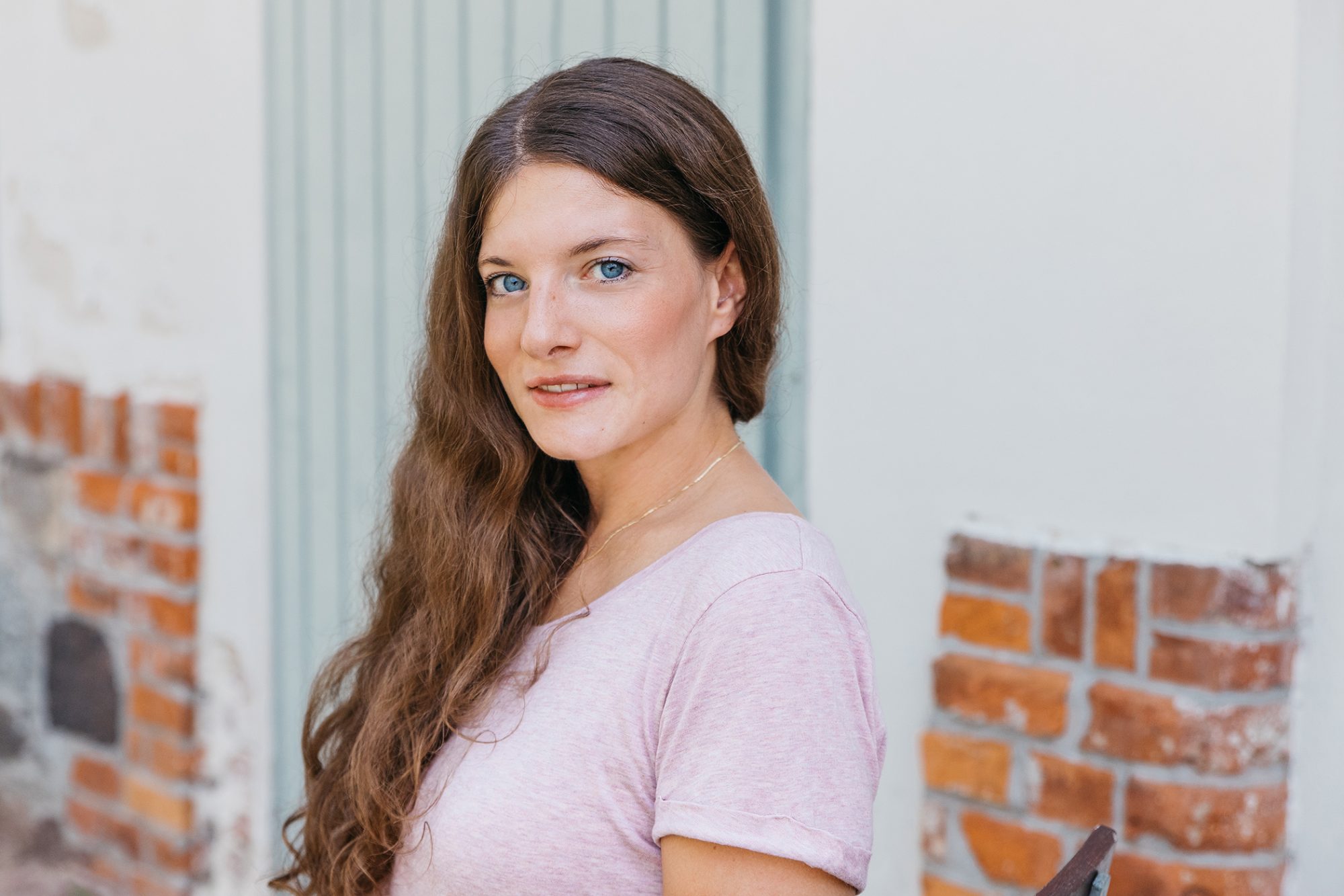 Gemeinschaftliches Arbeiten in einem Neuland21-Landprojekt - Bild: Neuland21, Foto: Nadine Kunath